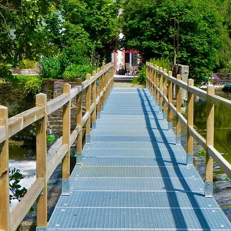 Le Moulin De Bury, Maison De Campagne Au Bord De La Riviere A 13 Kms Au Sud De Rennes Chavagne Exterior photo